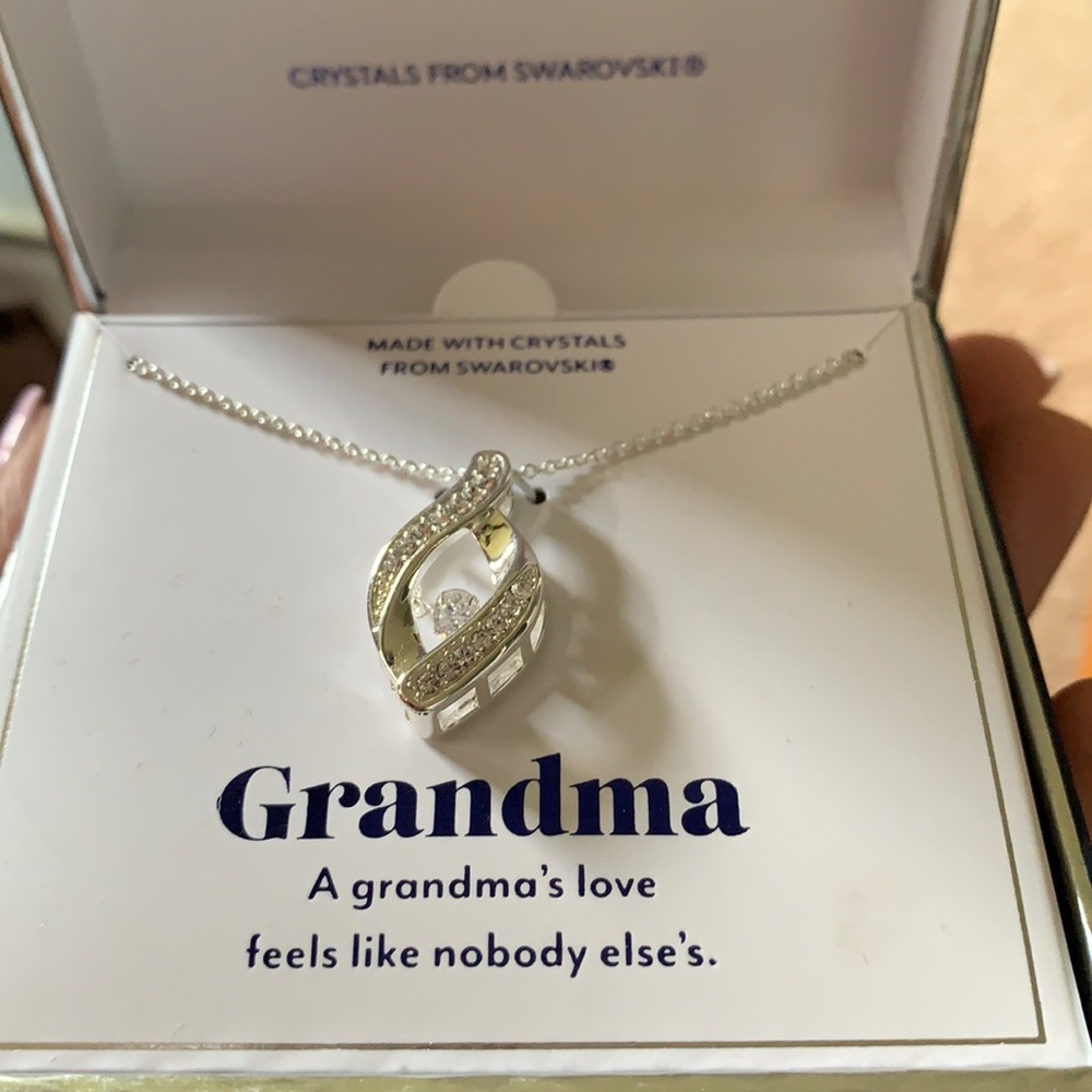 Brilliance necklace